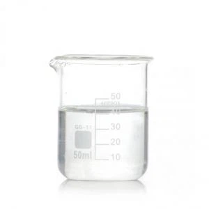 ISOAMILS P-METOKSICINNAMĀTS